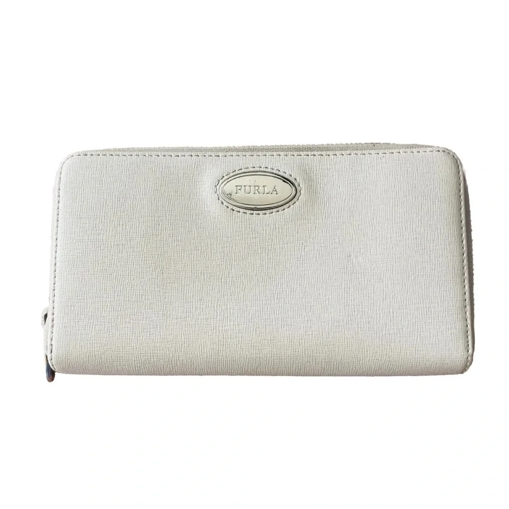 FURLA long wallet pure leather / off white / beige / zip around GUC - Picture 7 of 12